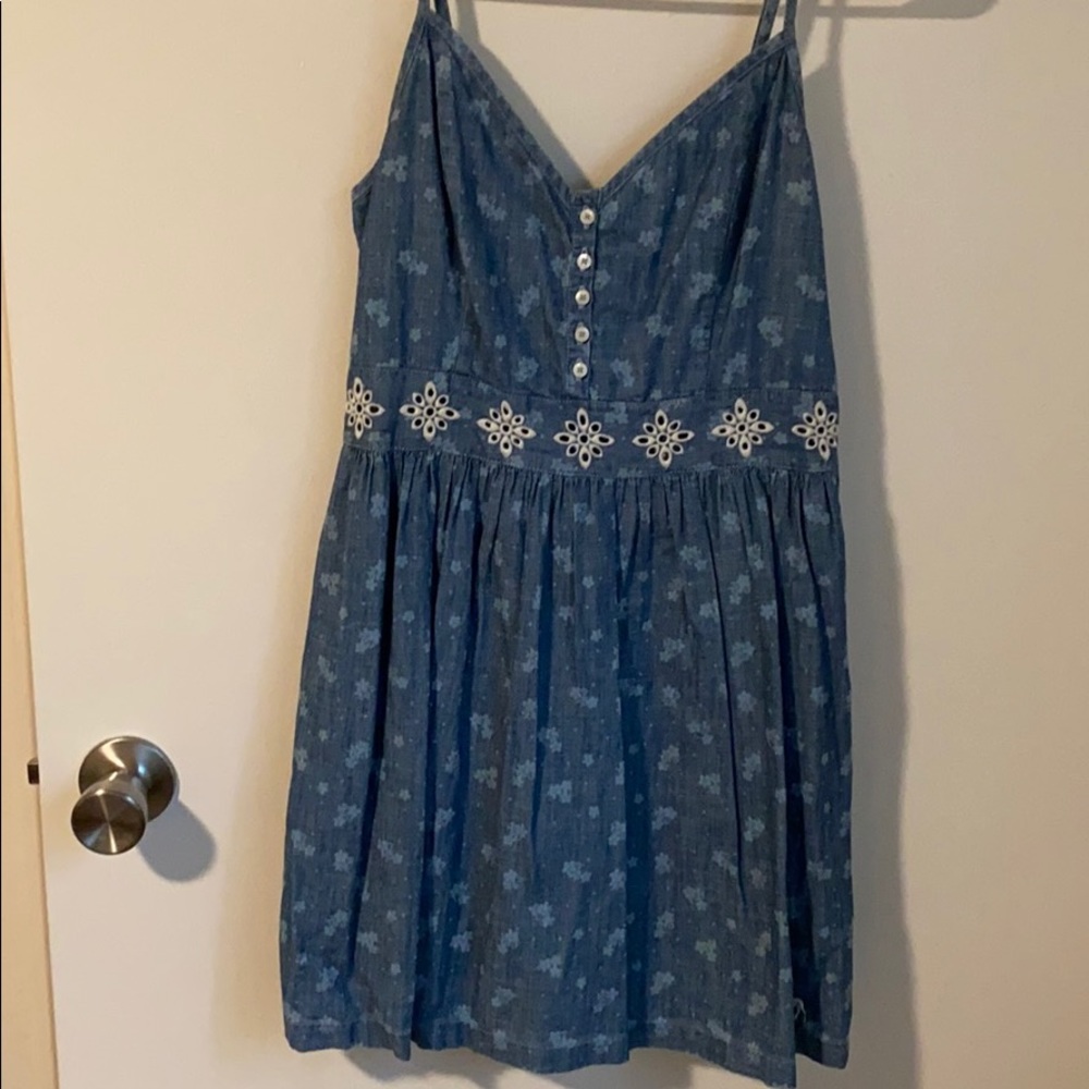 Abercrombie chambray dress